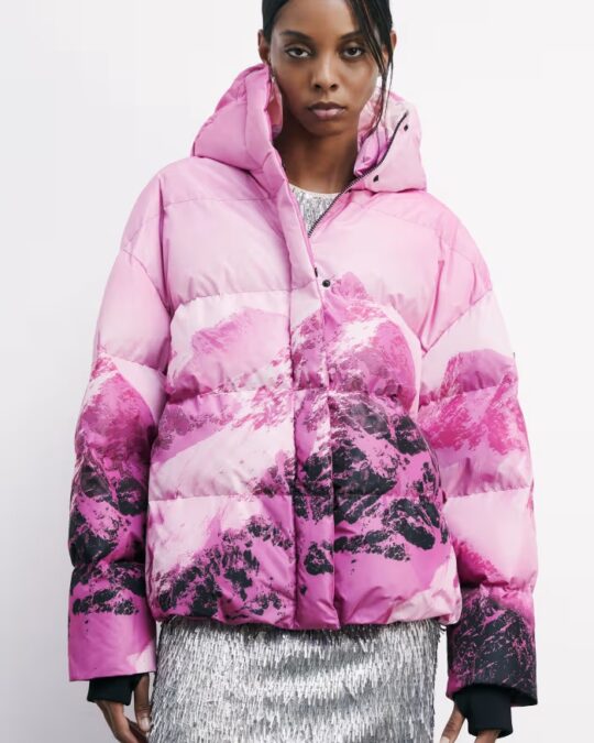 Chaqueta de plumas extragrande de Chimeric Mountains