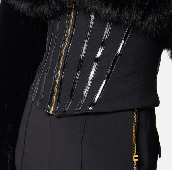 Pantalón de crepé ligero con cadena joya - Imagen 4