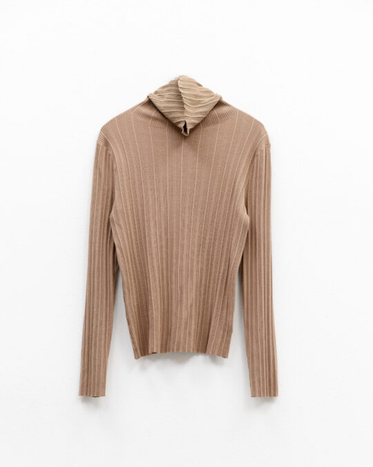 Suéter Beige de Cuello