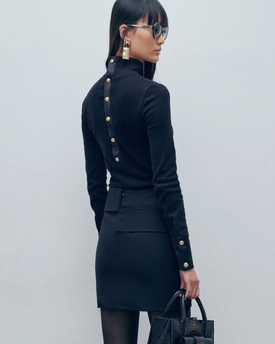 Jersey con abotonadura en la espalda