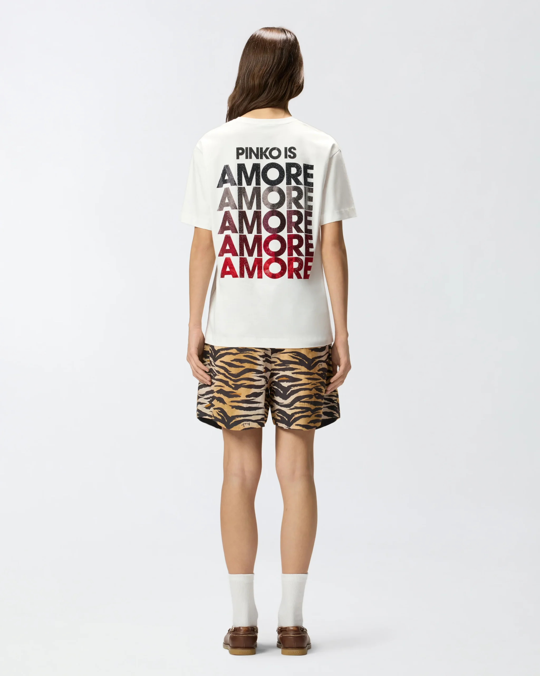 Camiseta con inscripción Amore de strass - Imagen 4