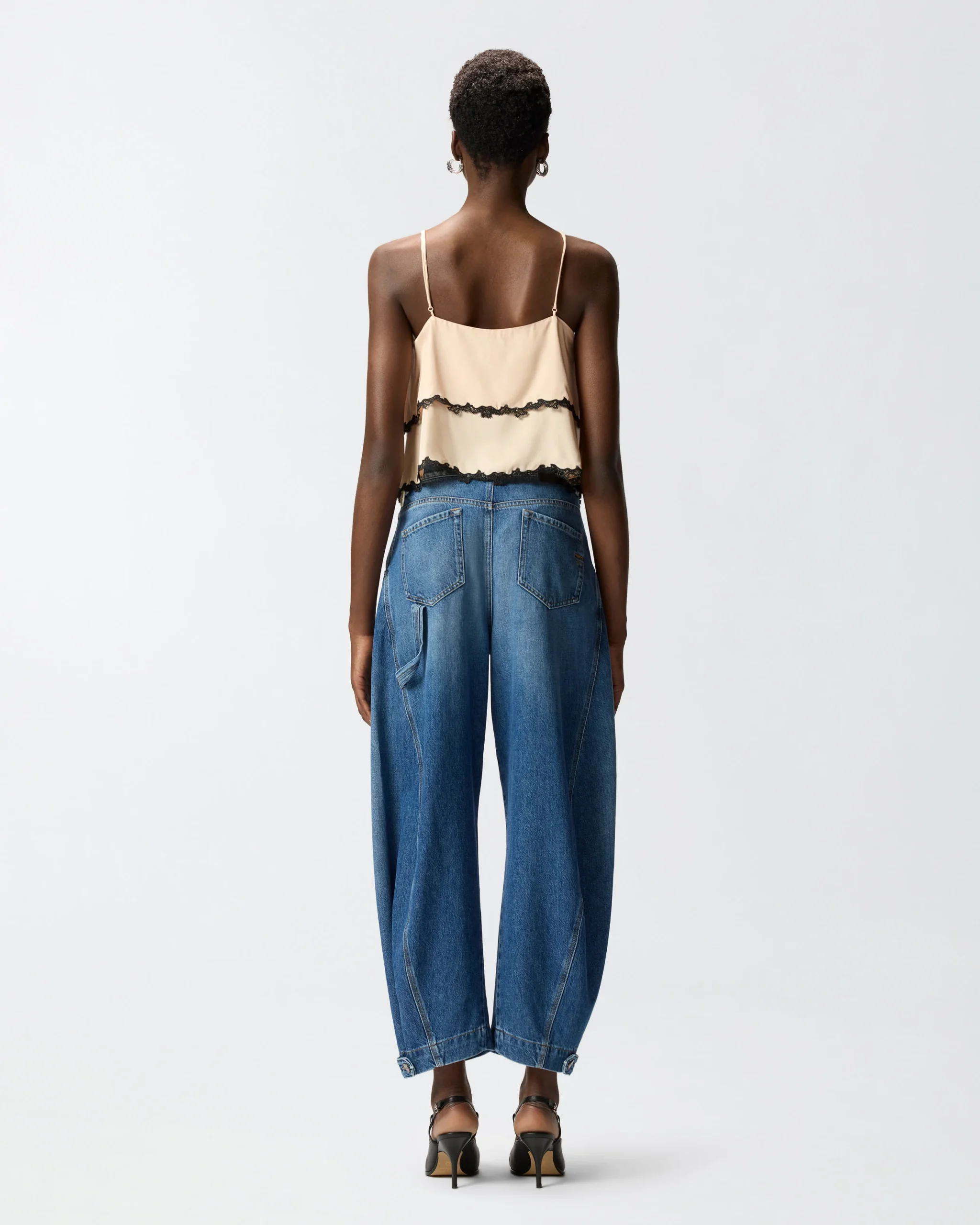 Vaqueros de corte globo con cremallera - Imagen 4