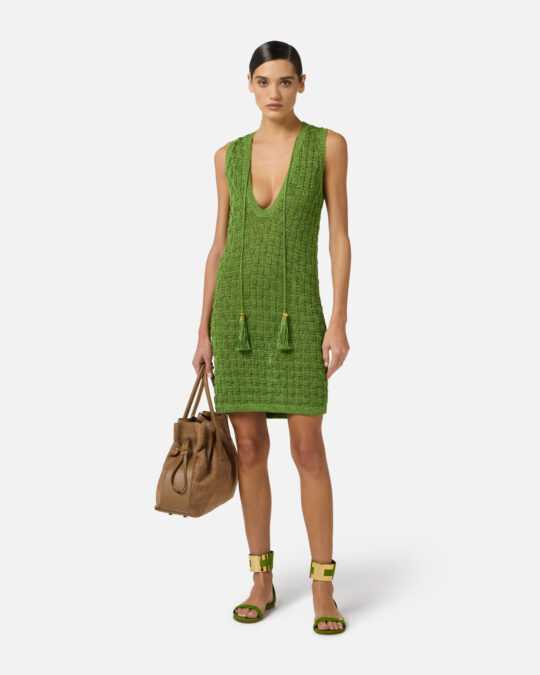 Mini vestido de punto con pequeñas borlas