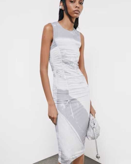 Vestido midi con estampado de ondas - Pronto