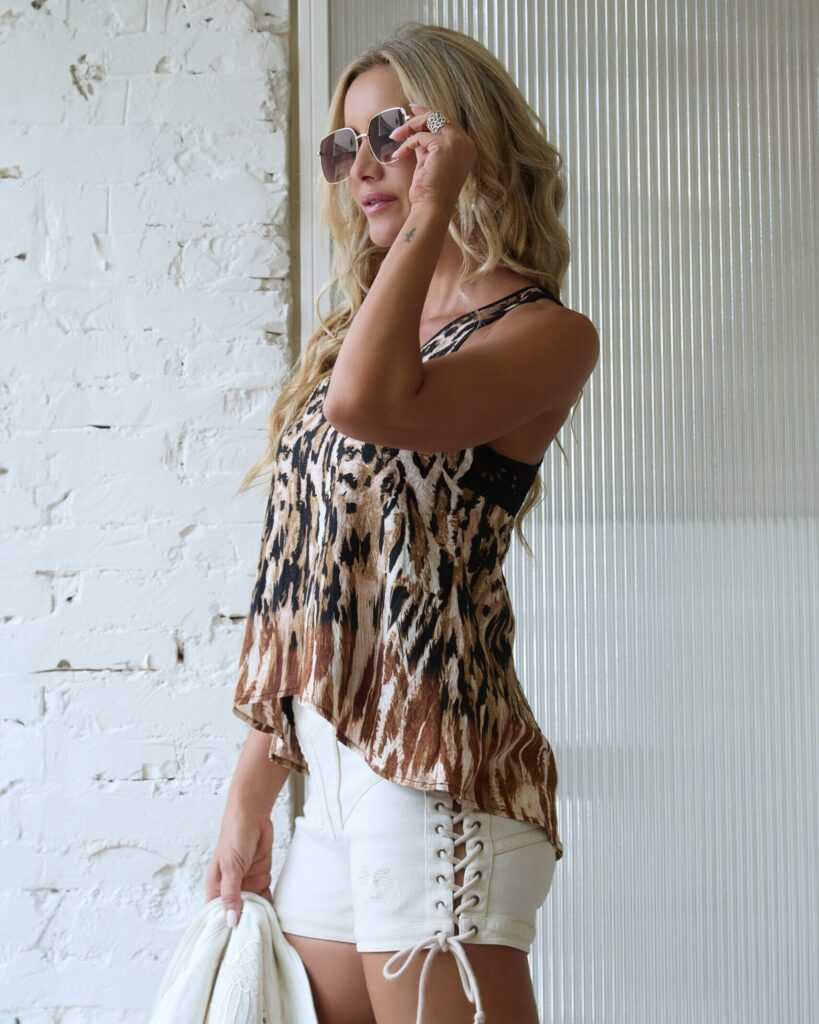 Top Leopardo con Lazo Frontal Negro