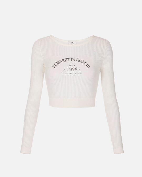 Top de punto con logotipo estampado