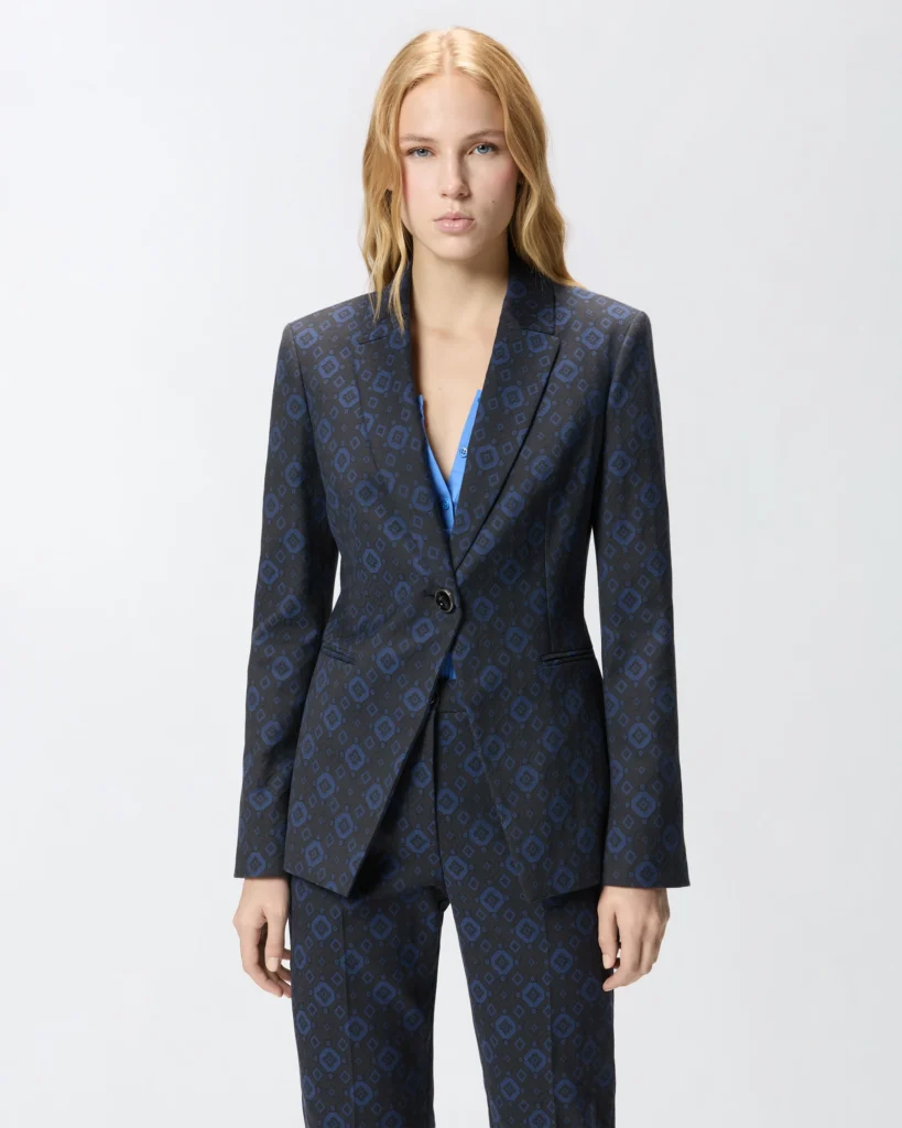 Chaqueta con motivo geométrico y floral