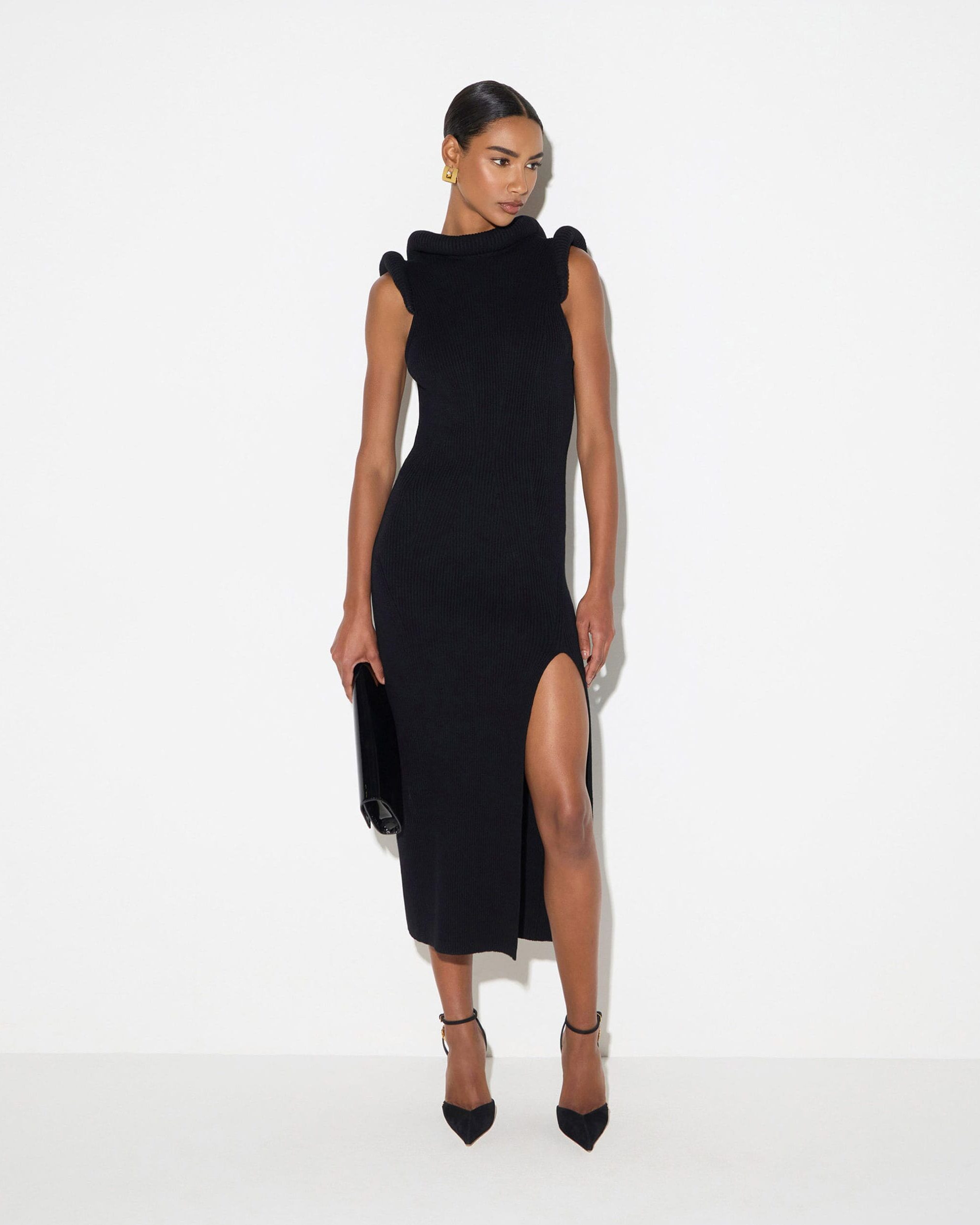 Vestido de punto con detalles 3D de Elisabetta Franchi para CLNDSTNO