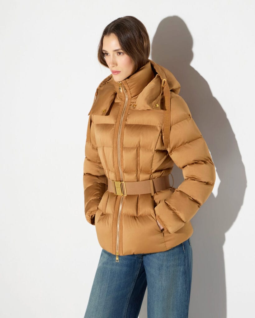 Plumífero de tela lona de Elisabetta Franchi para CLNDSTNO