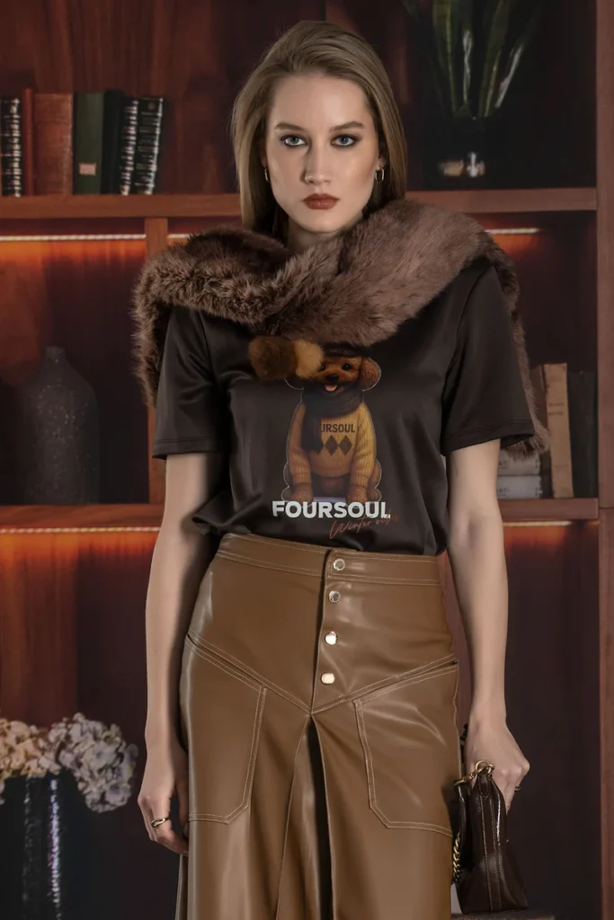 Camiseta con estampado de FourSoul para CLNDSTNO en color marrón