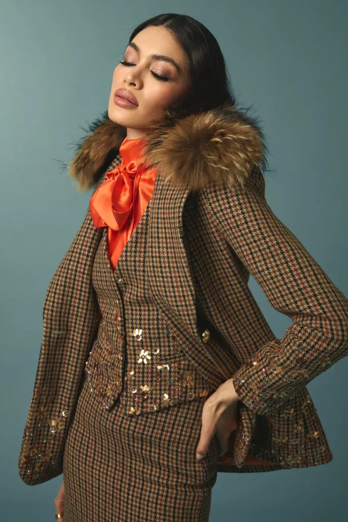 MIRANDA BLAZER CUELLO PELO